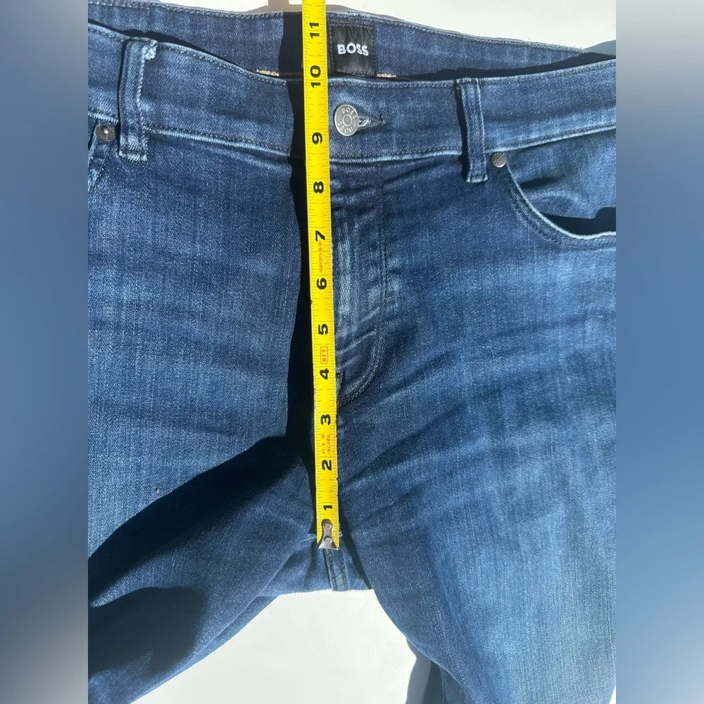 Boss MAINE Regular fit Men’s Slim Straight Jeans in Deep Blue, W 35, L 34